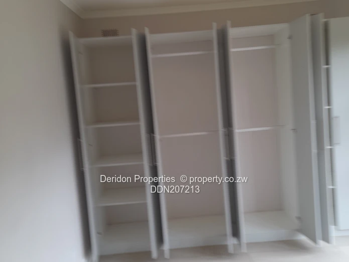 Helensvale Cluster Homes For Sale