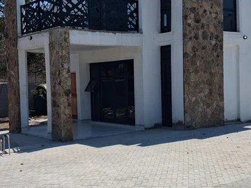 4 Bedroom Garden Flat