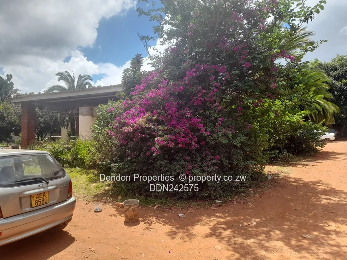 Land for redevelopment  (Sole Mandate)