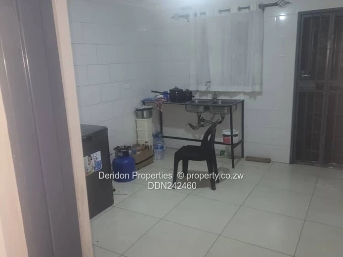 House to Let in Glen Norah