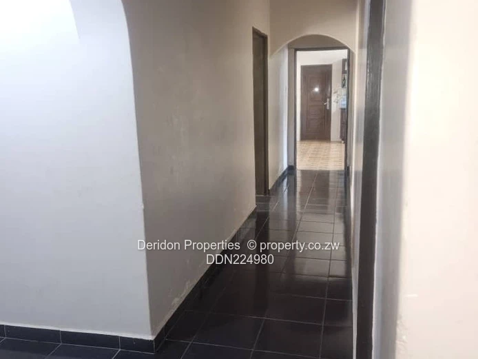 Compact family home  (Sole Mandate)