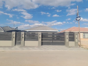 4 Bedroom Townhouse Complex