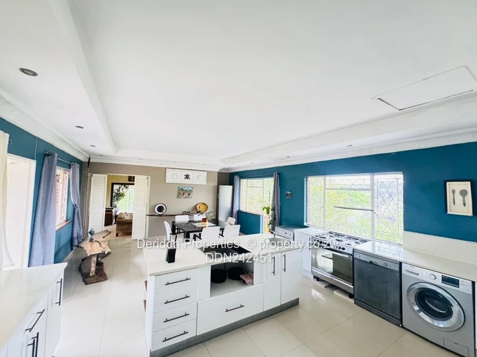 Glen?Lorne Family Estate – Your Private Retreat!