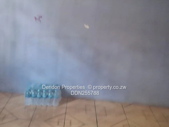Cozy 3-Bed Home in Budiriro 1