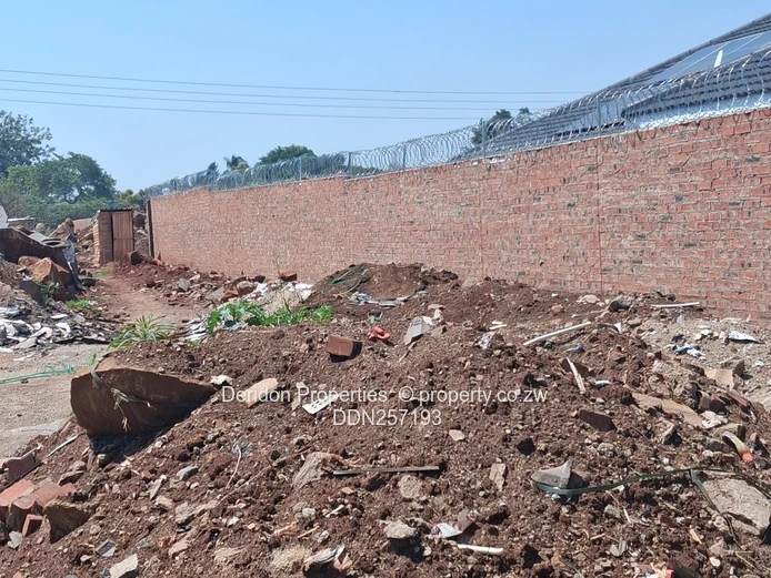 825 m² Westgate Stand — Walled, Development-Ready