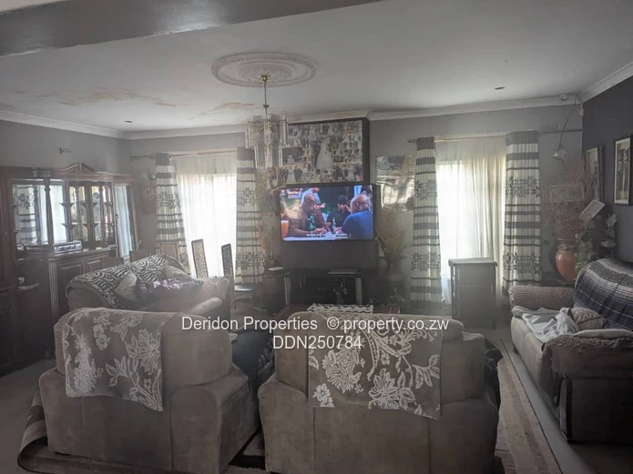 5-Bed Damofalls Home — Gated, Modern Kitchen & Yard (Sole Mandate)