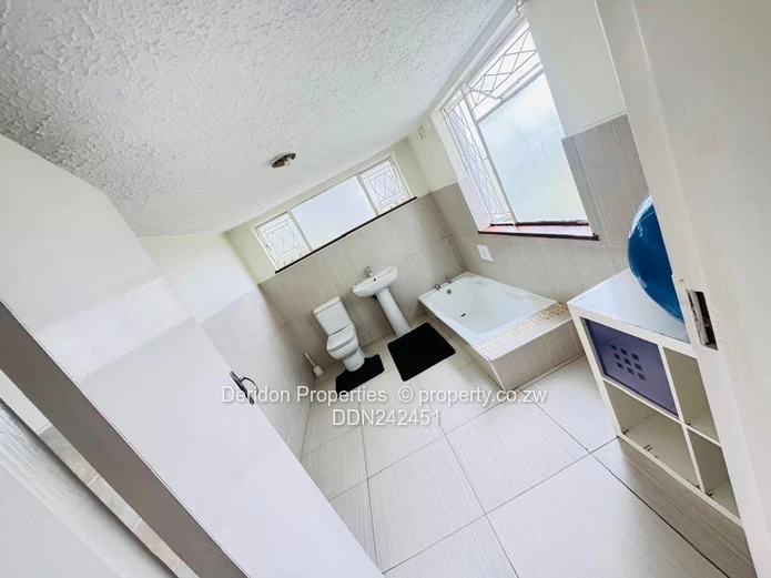 Glen?Lorne Family Estate – Your Private Retreat!