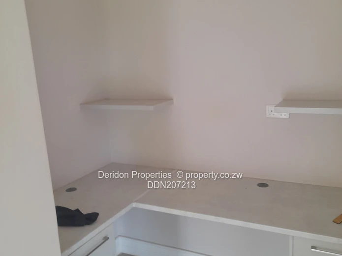 Helensvale Cluster Homes For Sale