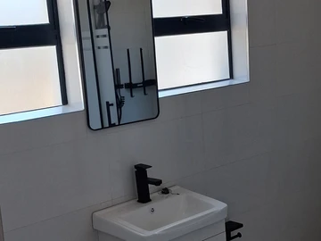 4 Bedroom Garden Flat